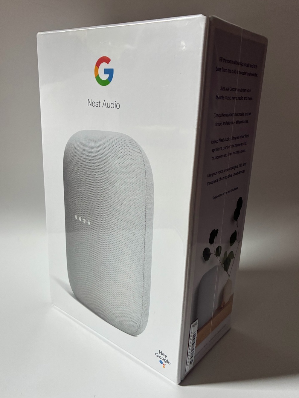 NEW Google Nest Audio - Chalk Smart Speaker GA01420